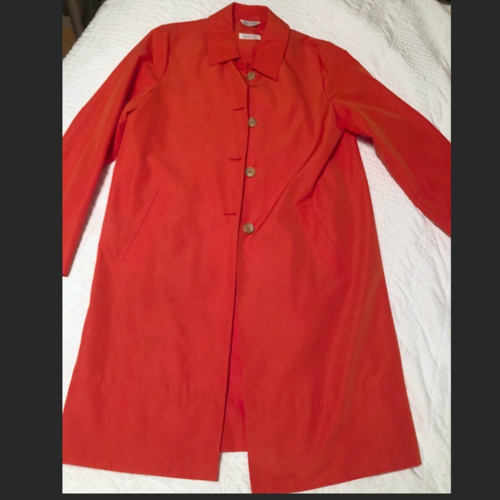 Barneys New York Women's Orange 3/4 Lightweight Raincoat/Windbreaker